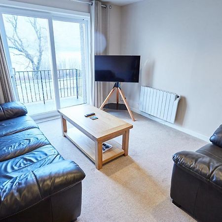 Etive, Beautiful Lochside Apartment With Balcony Fort William Exteriér fotografie