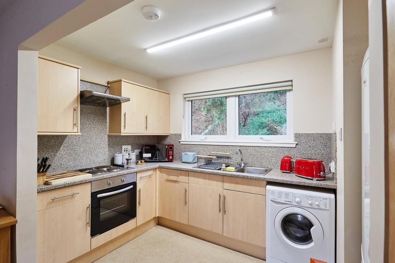 Etive, Beautiful Lochside Apartment With Balcony Fort William Exteriér fotografie